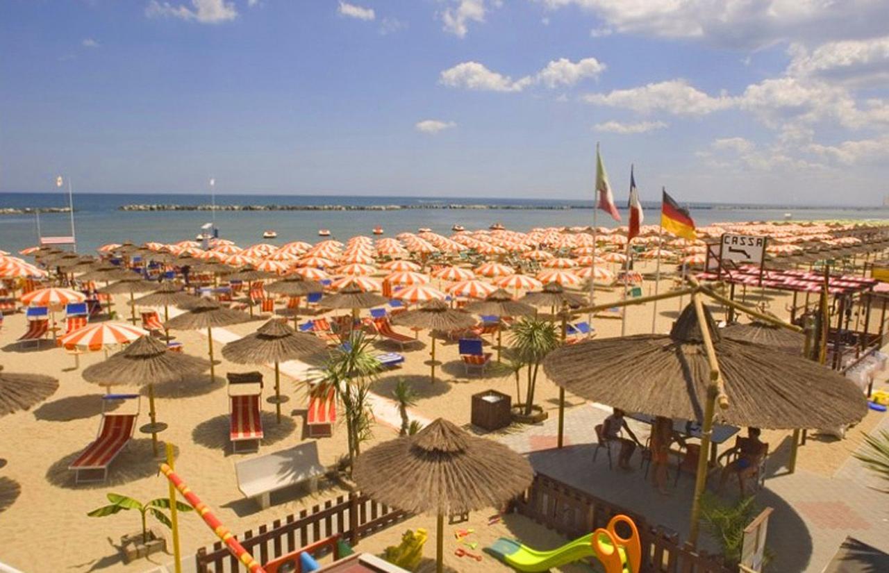 Flora Hotel Bellaria-Igea Marina