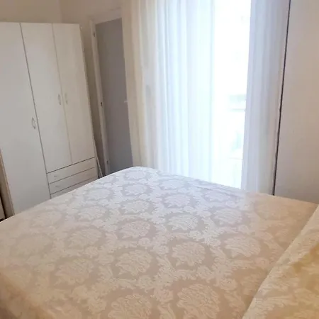 Hotel Flora Bellaria-Igea Marina Zimmer foto