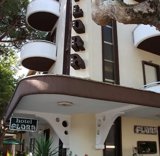 Hotel Flora