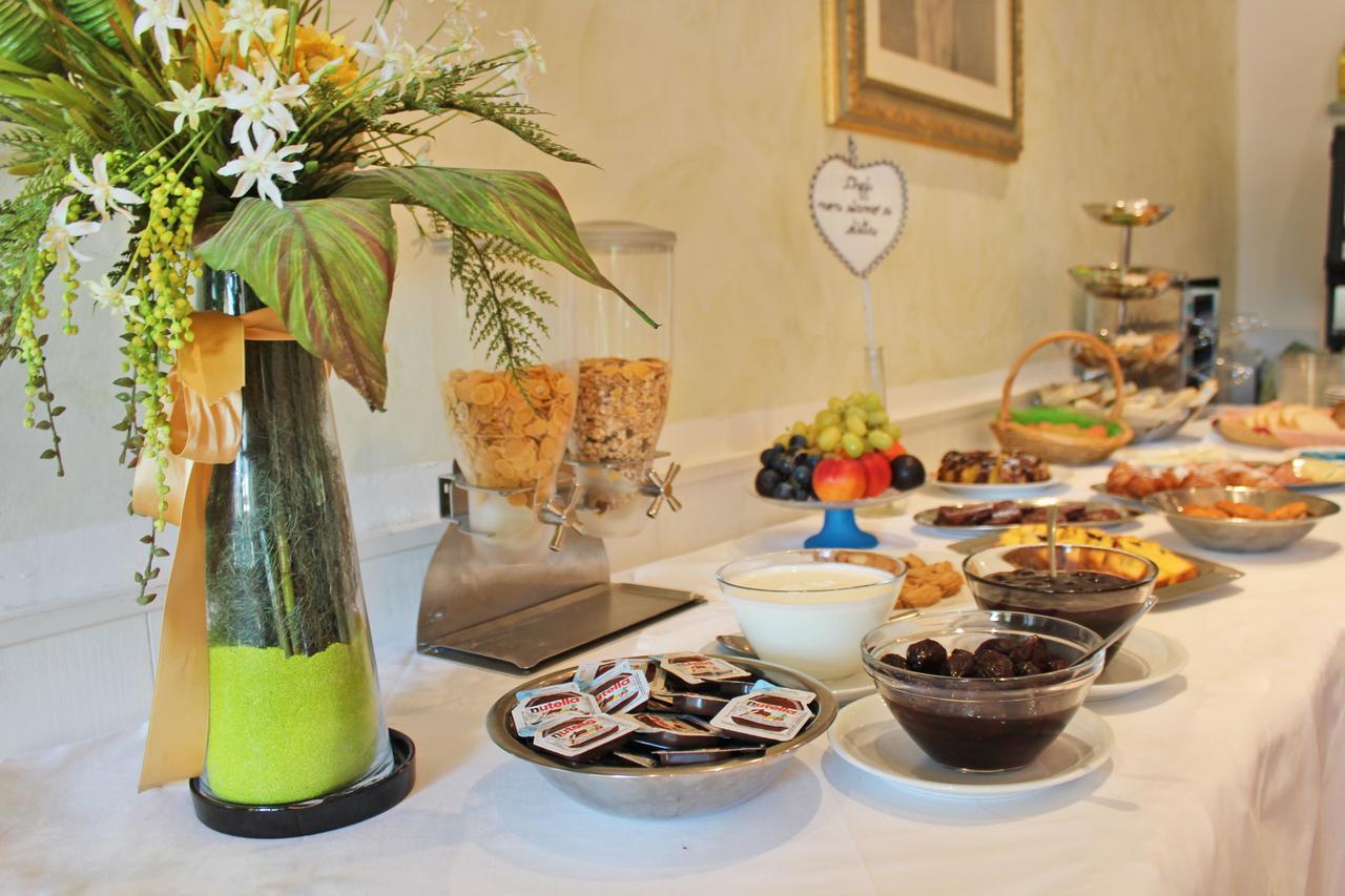 Flora Hotel Bellaria-Igea Marina